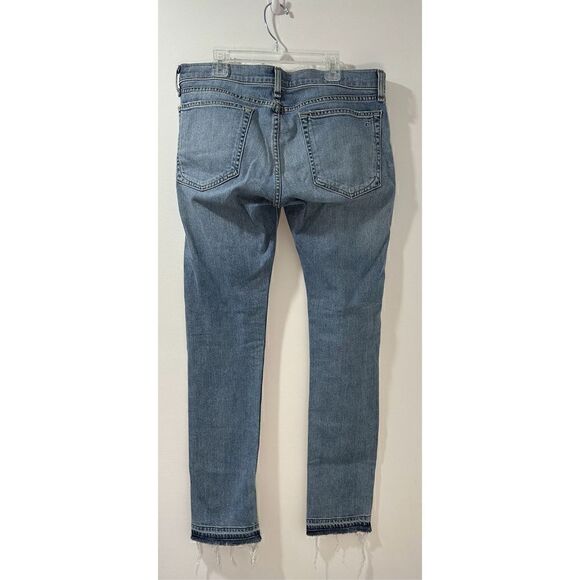 Rag & Bone women’s light wash jeans raw hem size 6/28.   #17-0449 - Picture 2 of 6
